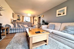 Living Room - click for photo gallery